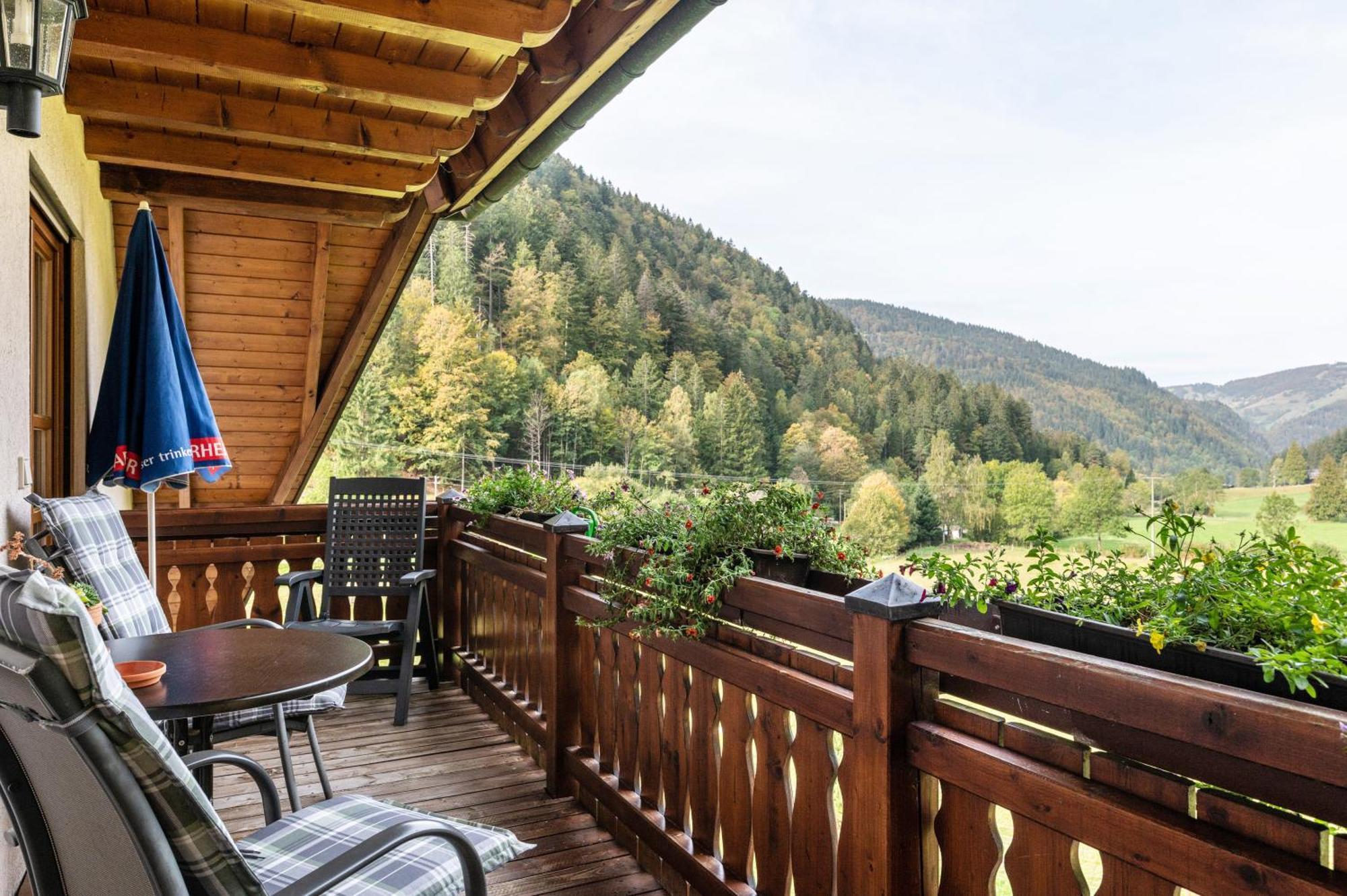 Gasthaus Zur Linde- Napf Oberried  Exterior foto